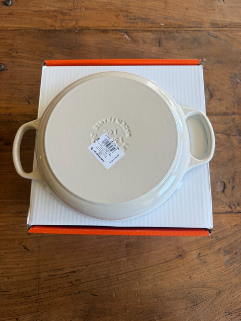 Le Creuset Signature Enameled Cast Iron 1 3/4 qt 9 1/2 " Bread Oven Meringue NEW - Picture 16 of 16